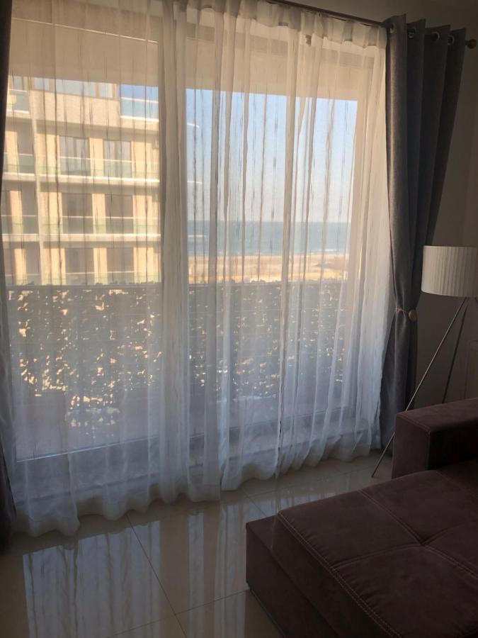 شقة Năvodari  في By The Sea المظهر الخارجي الصورة